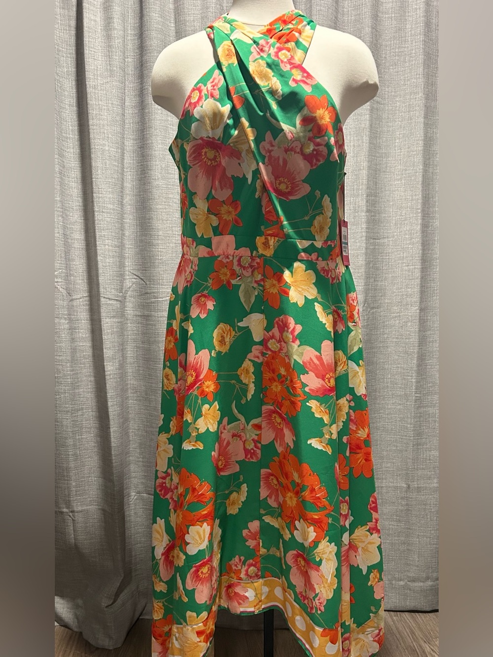 Vince Camuto Green Floral Halter Maxi Dress